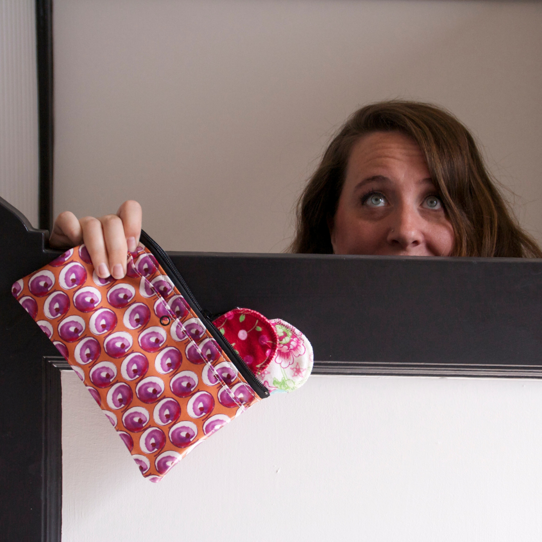 How to use cloth pads in a public restroom